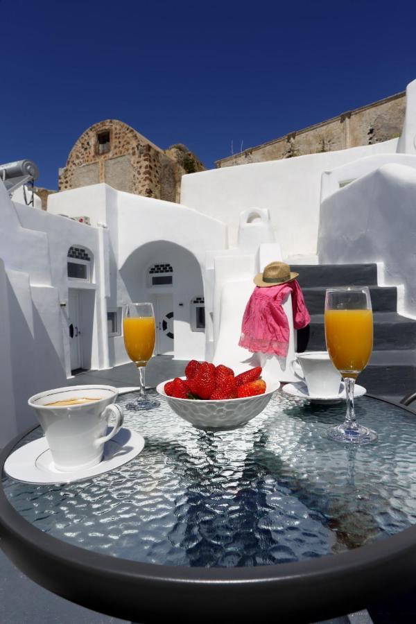 Church And Cave - Santorini Private Residences ميساريا المظهر الخارجي الصورة