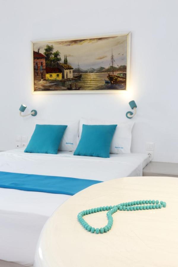 Church And Cave - Santorini Private Residences ميساريا المظهر الخارجي الصورة