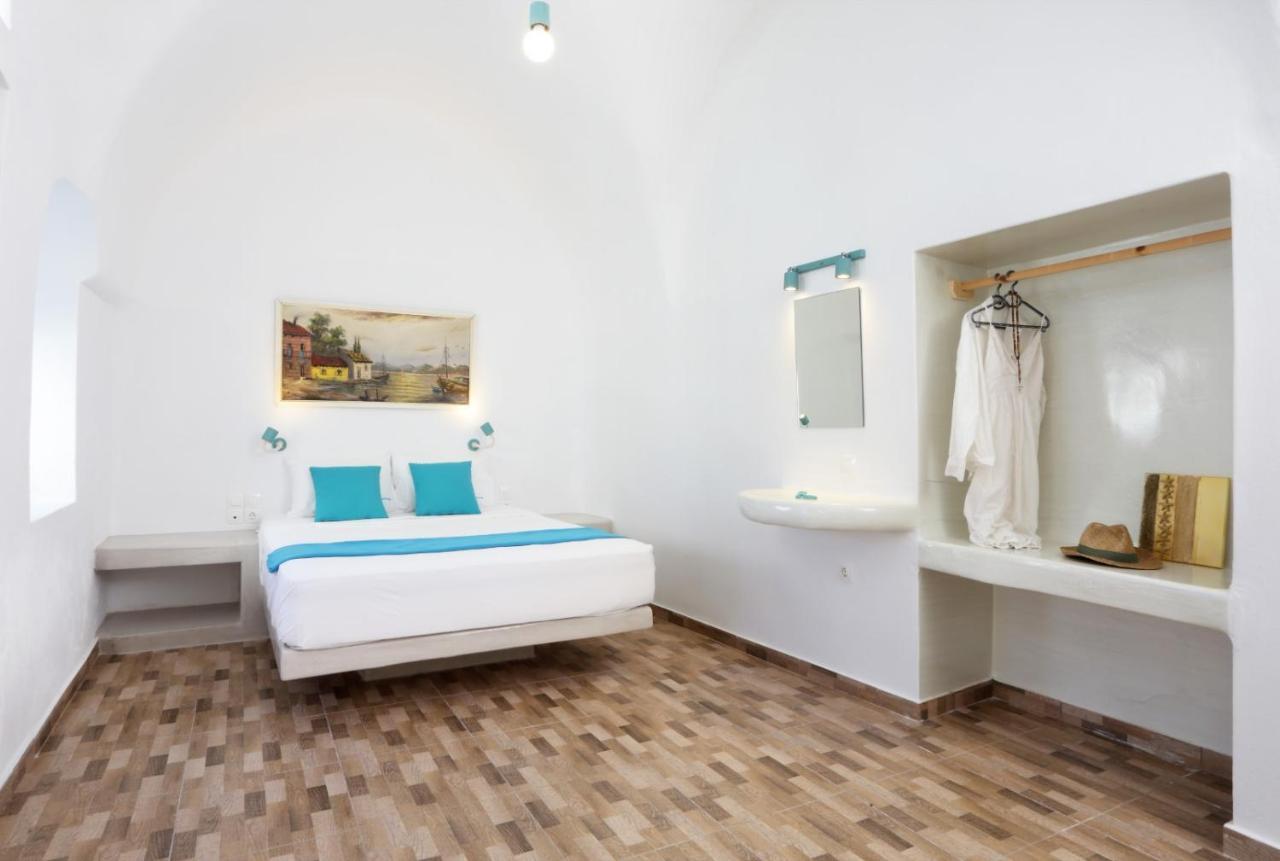 Church And Cave - Santorini Private Residences ميساريا المظهر الخارجي الصورة