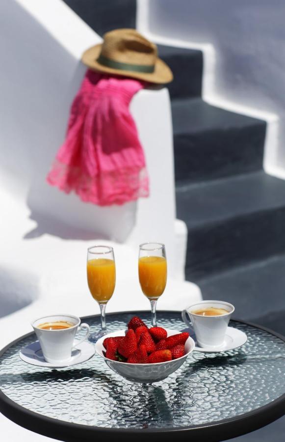 Church And Cave - Santorini Private Residences ميساريا المظهر الخارجي الصورة