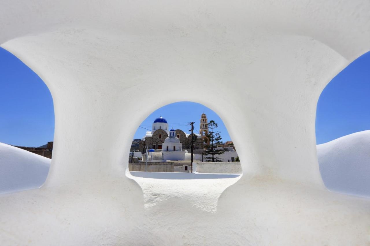 Church And Cave - Santorini Private Residences ميساريا المظهر الخارجي الصورة
