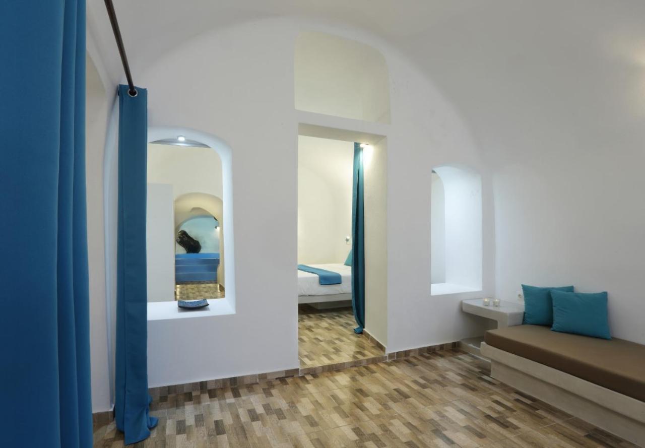 Church And Cave - Santorini Private Residences ميساريا المظهر الخارجي الصورة